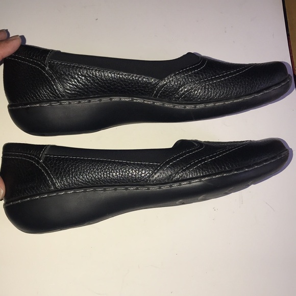 Women’s Clarks Shoes - Picture 2 of 8